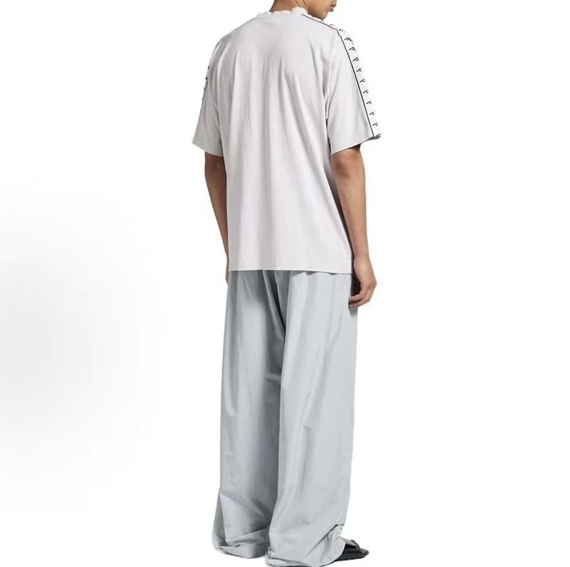 Top Pants Suit B L Ia A T-shirt Shorts · 6