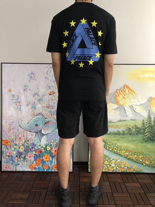 P La E T-shirt · 5