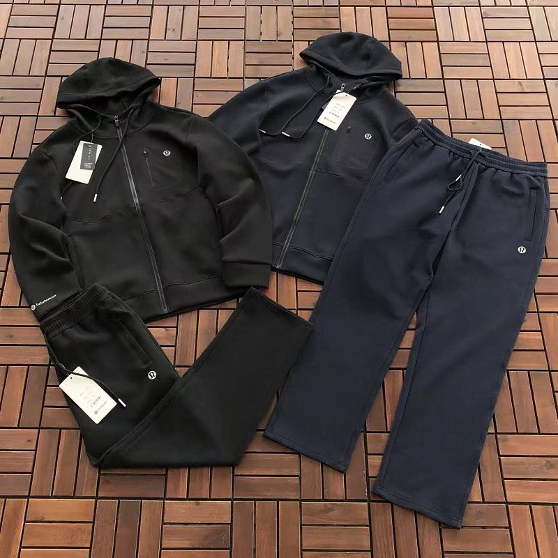 L Ul M N Hoodie Trousers · 4