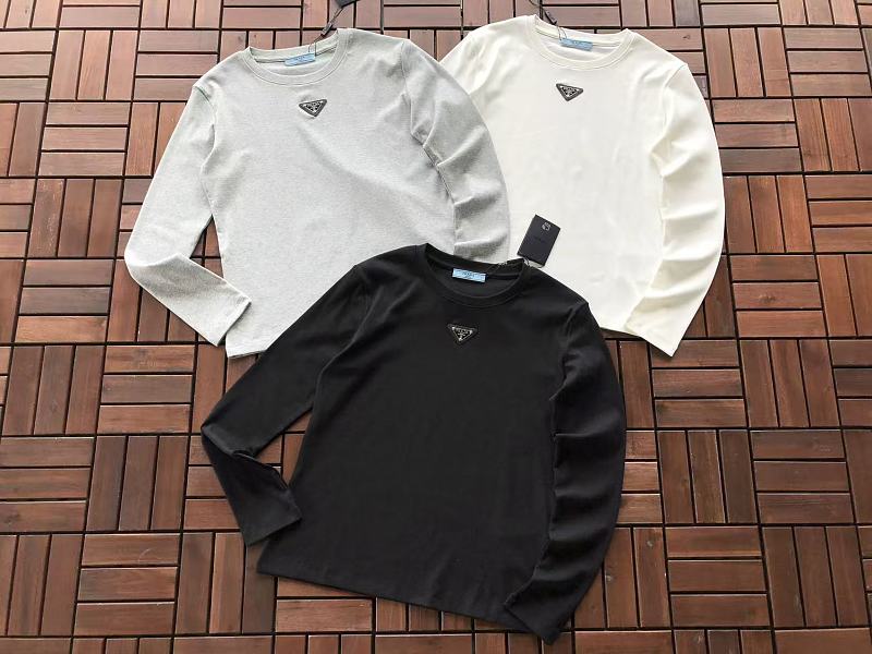 P A A Long-sleeve Woman · 4