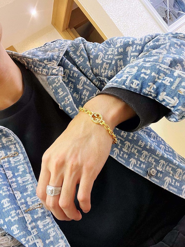 G C I Jewelry · 3