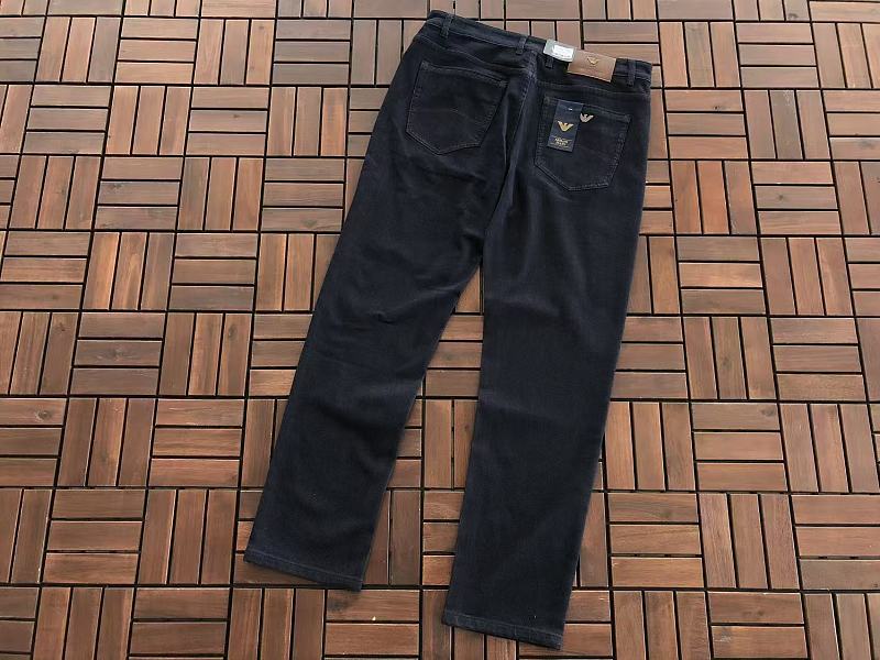 E P R A M N Jeans · 6