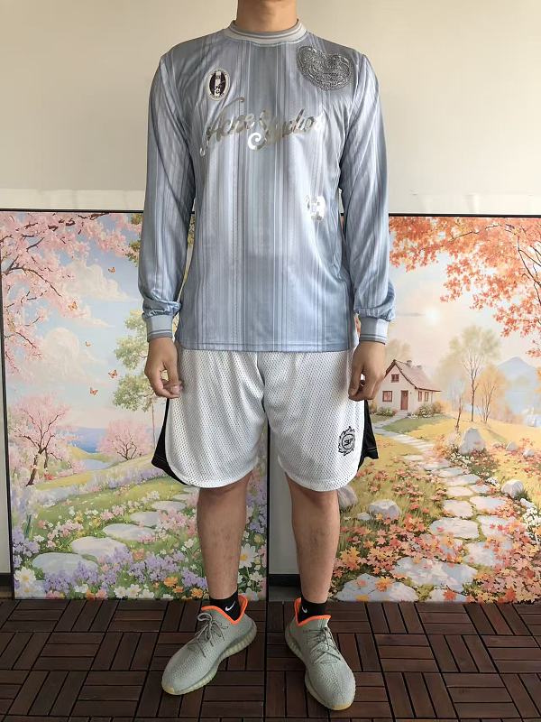 Acne Studios Long-sleeve · 6