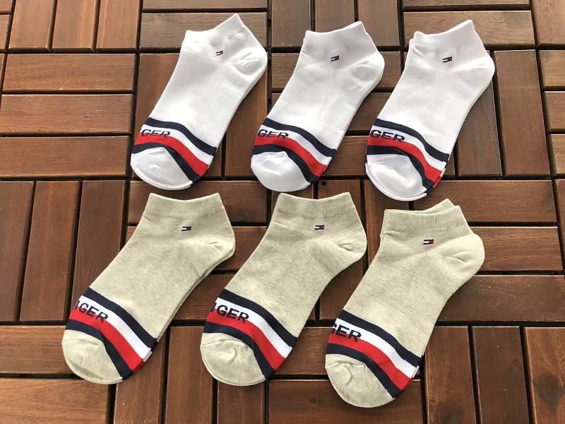 T H R Socks 3