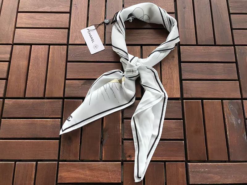 C A E Scarf · 3