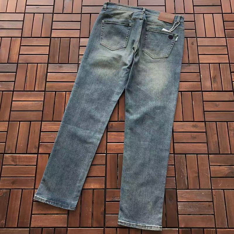 L Ul M N Jeans 3