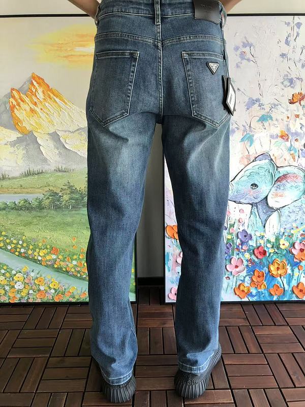 P A A Jeans · 4