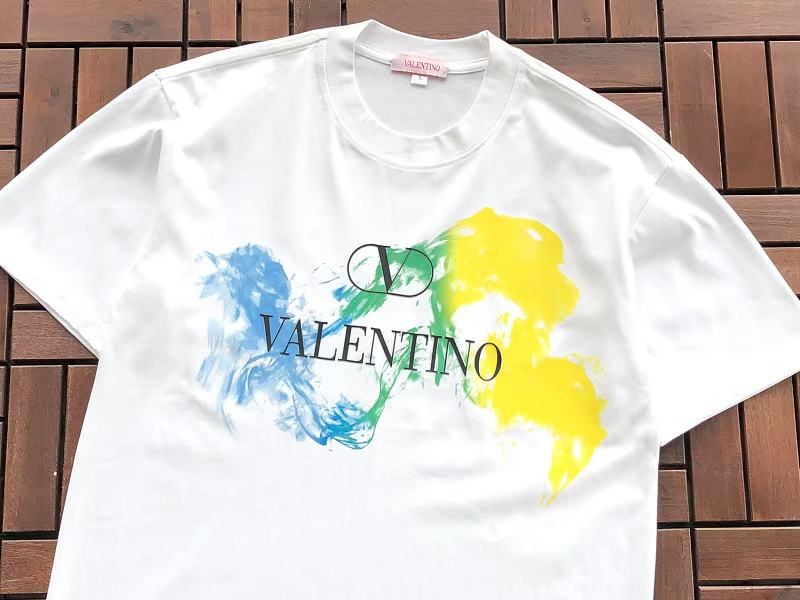 Valentino T-shirt 9