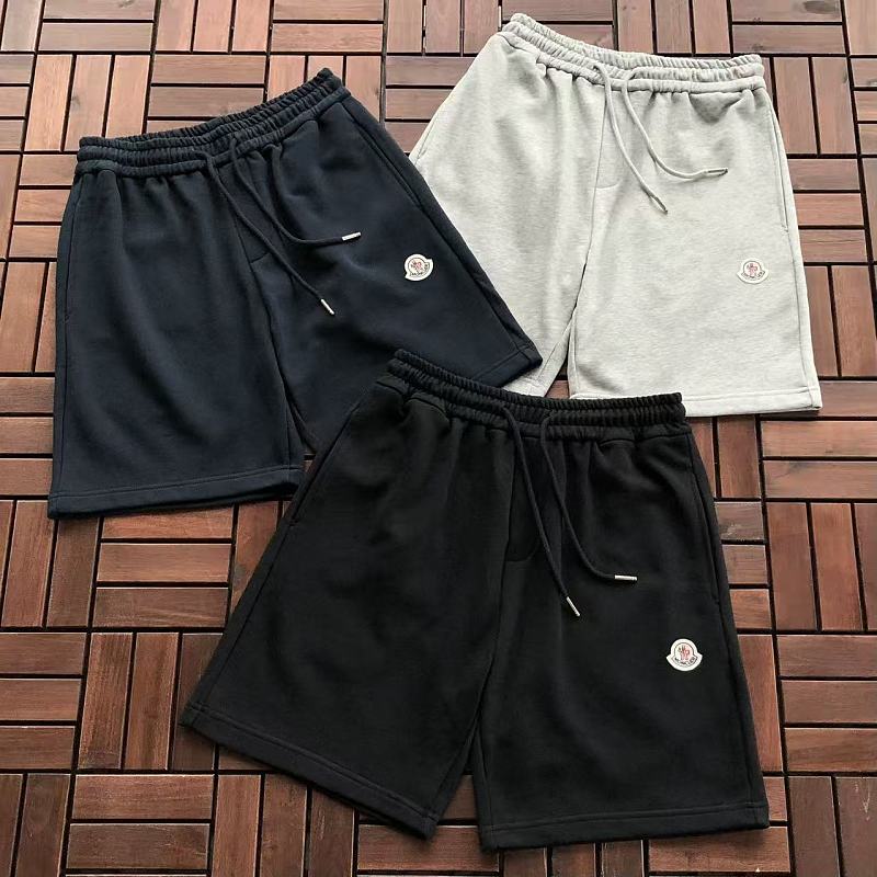 M R Shorts · 5