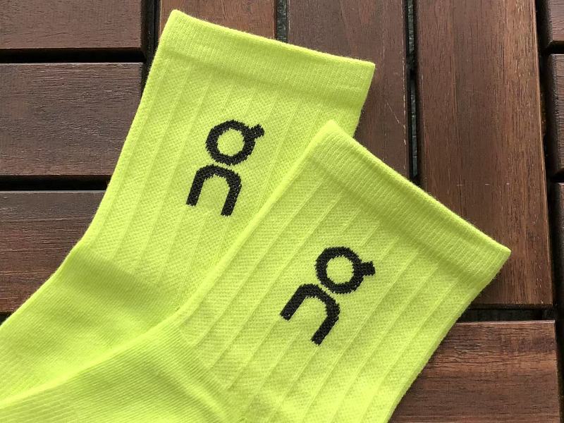 On Ru I G Socks 12