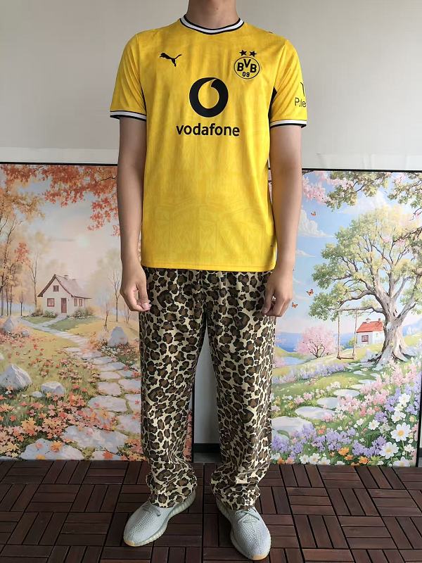 Football T-shirt · 2