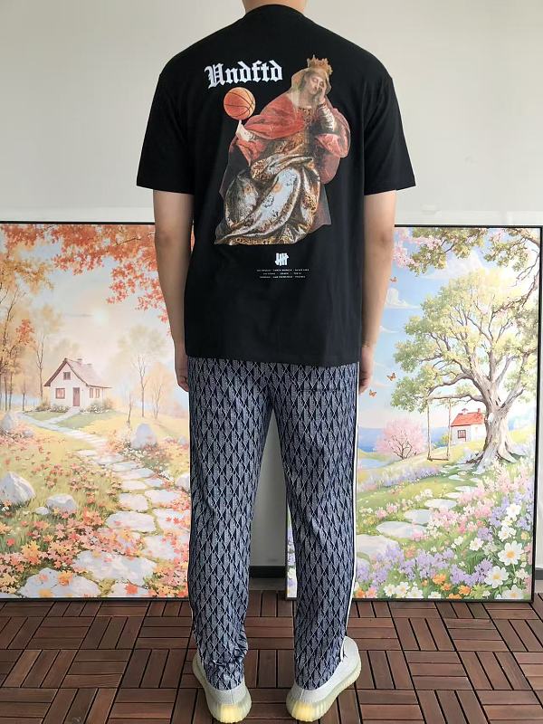 Undefeated T-shirt · 4
