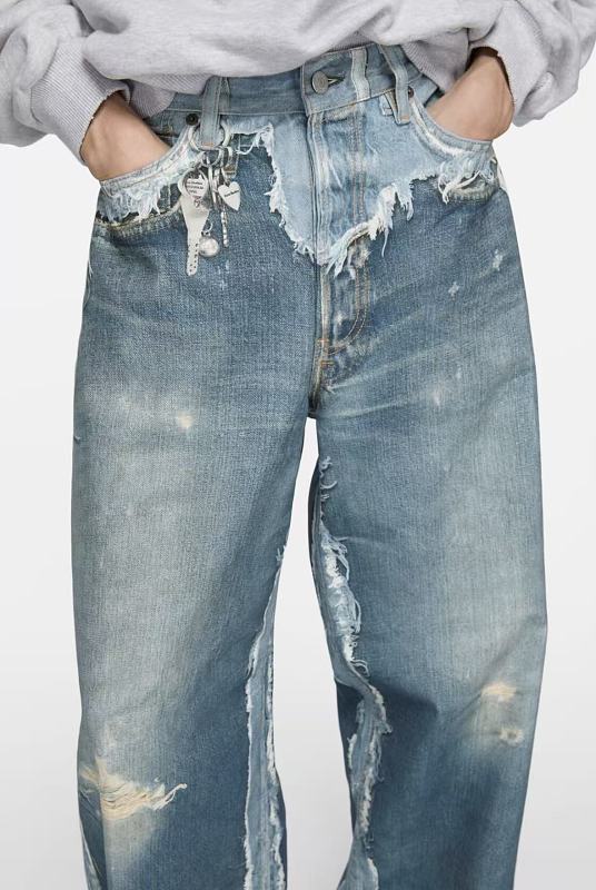 Acne Studios Jeans · 4