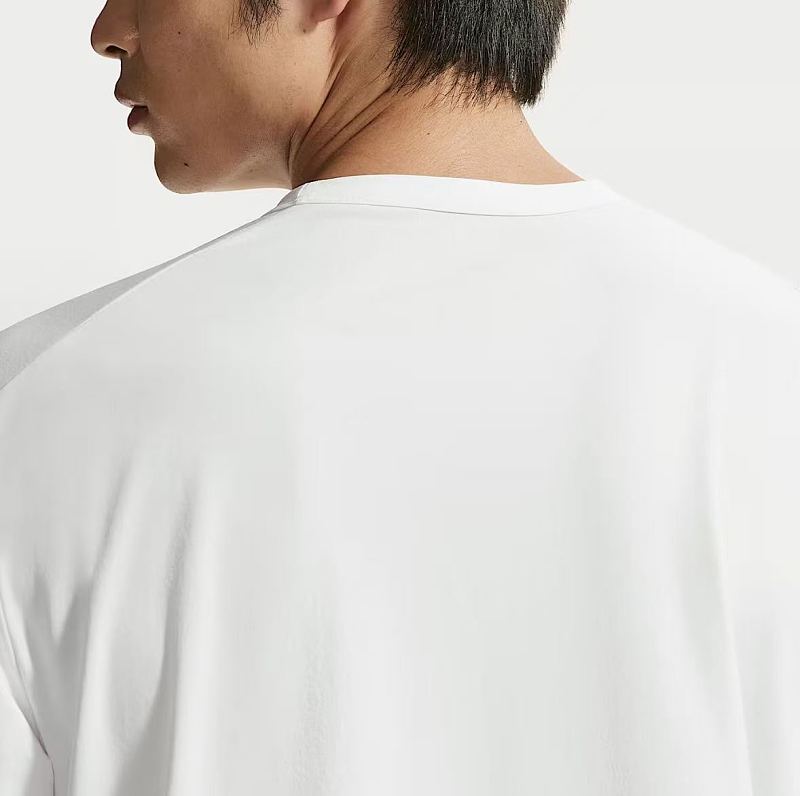 Nike T-shirt 6