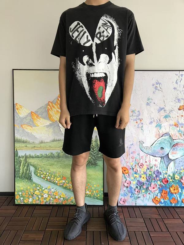 Fashion T-shirt · 3