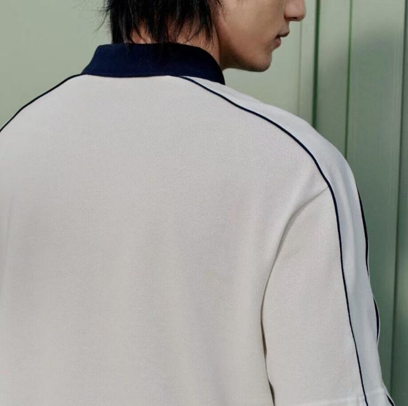Di As T-shirt · 4