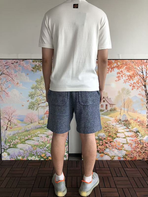 L T-shirt Sweater 8