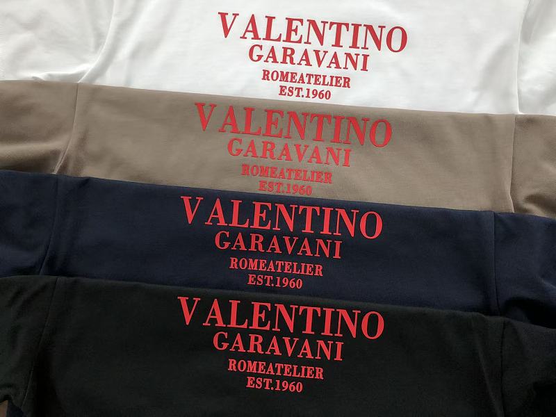 Valentino T-shirt 11