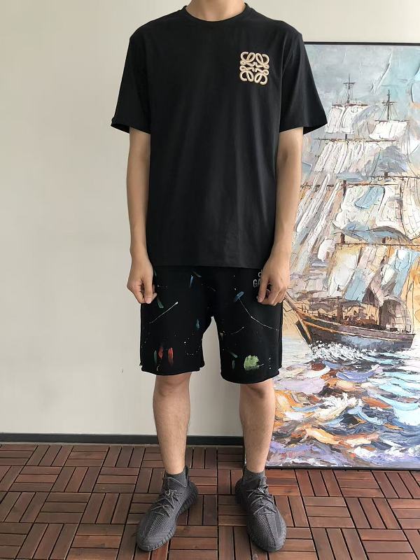L E T-shirt · 6