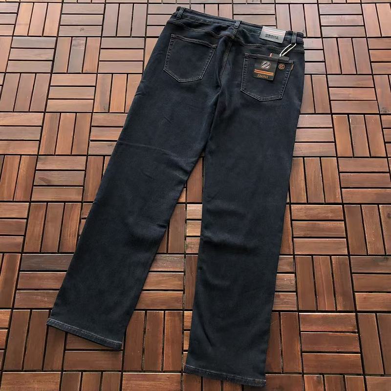 Z G A Jeans · 3