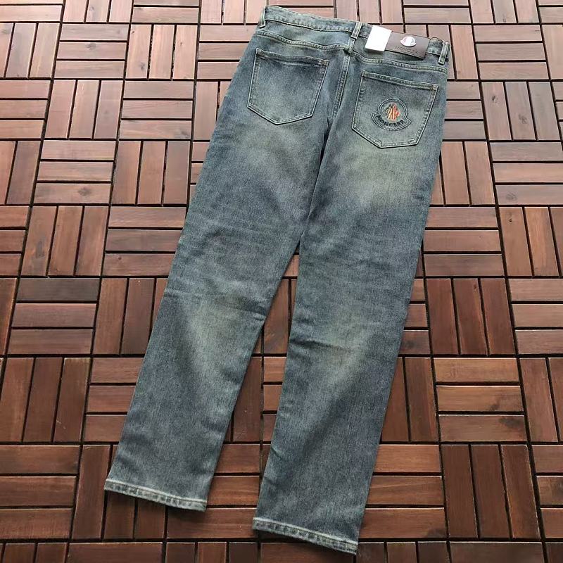 M R Jeans · 5