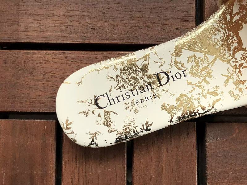 D O Slippers 10