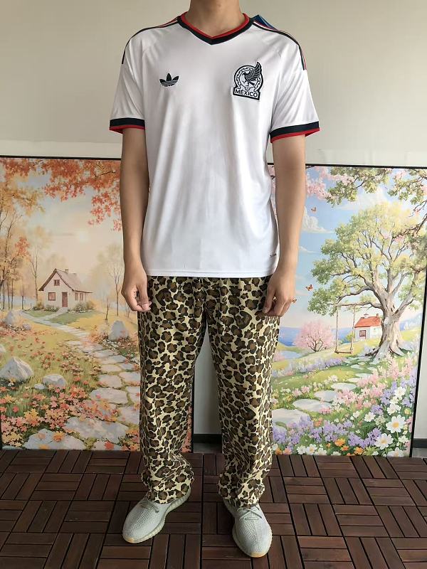 Football T-shirt · 2