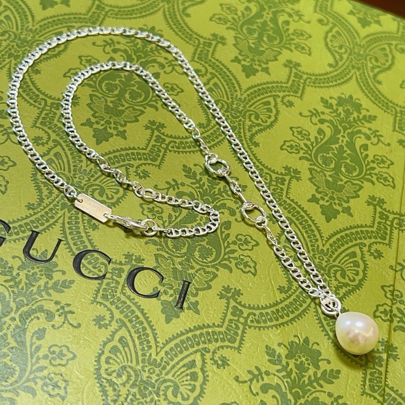 G C I Jewelry · 3