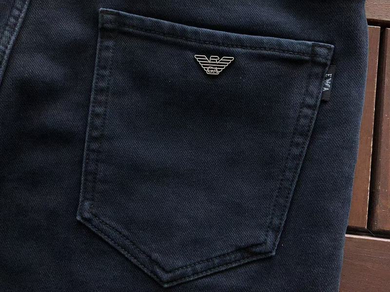 E P R A M N Jeans 9