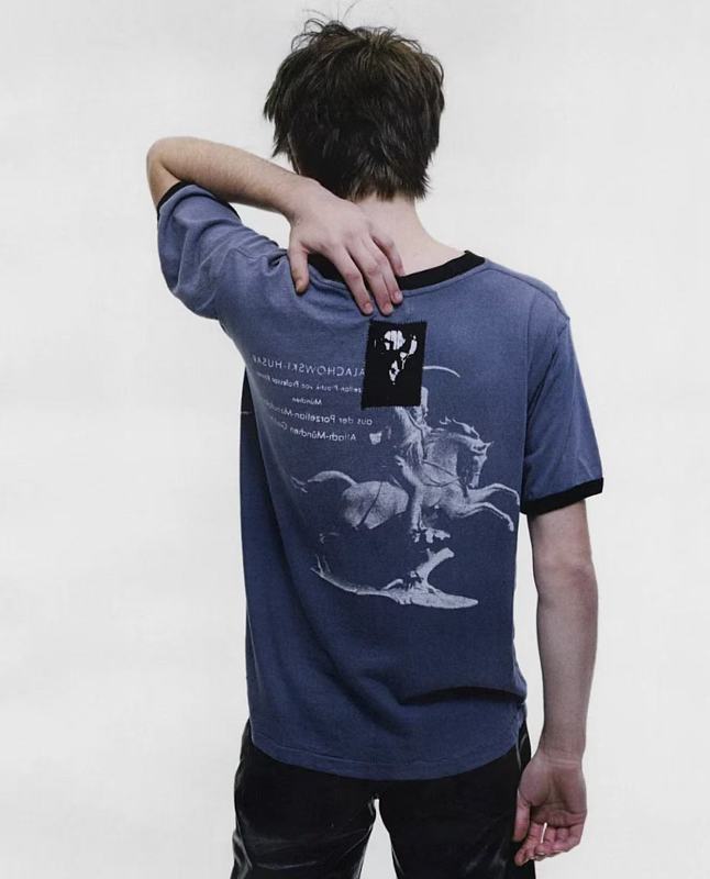 E.r.d T-shirt · 3