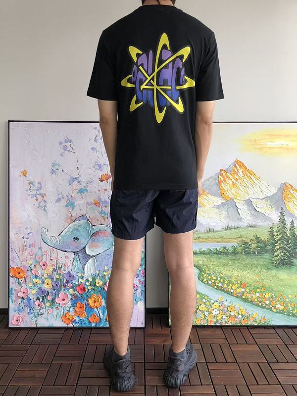 P La E T-shirt · 5