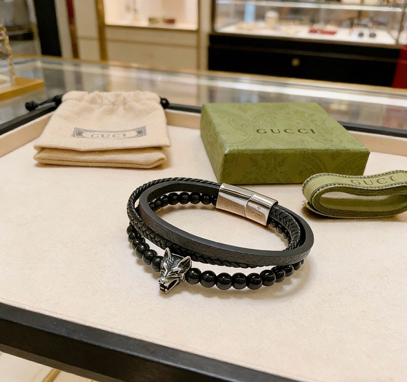 G C I Jewelry · 4