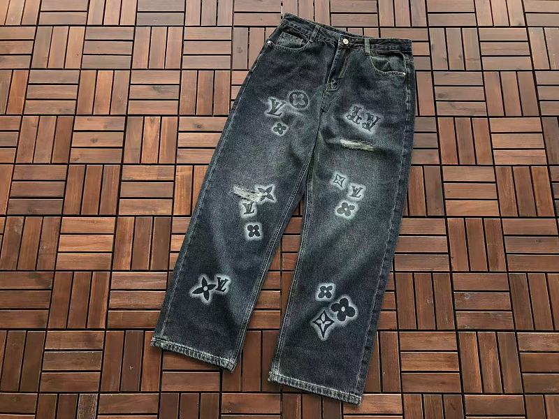L Jeans · 6