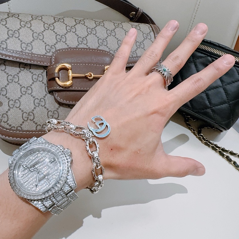 G C I Jewelry · 3