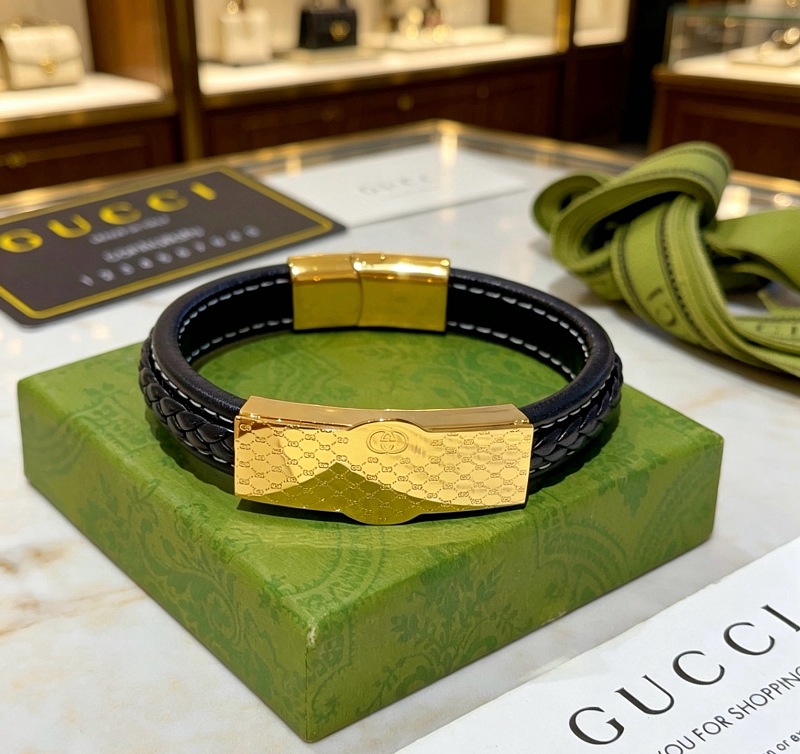 G C I Jewelry · 4