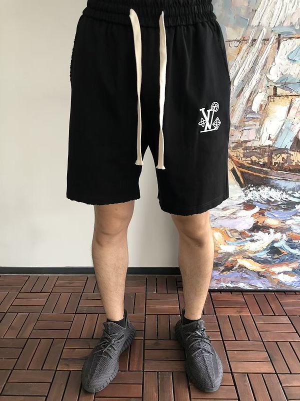 L Shorts · 3