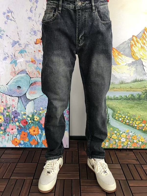 B L Ia A Jeans · 3