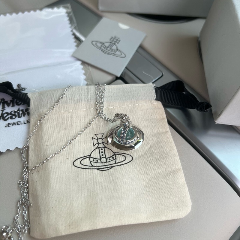 Vivienne Westwood Jewelry 5