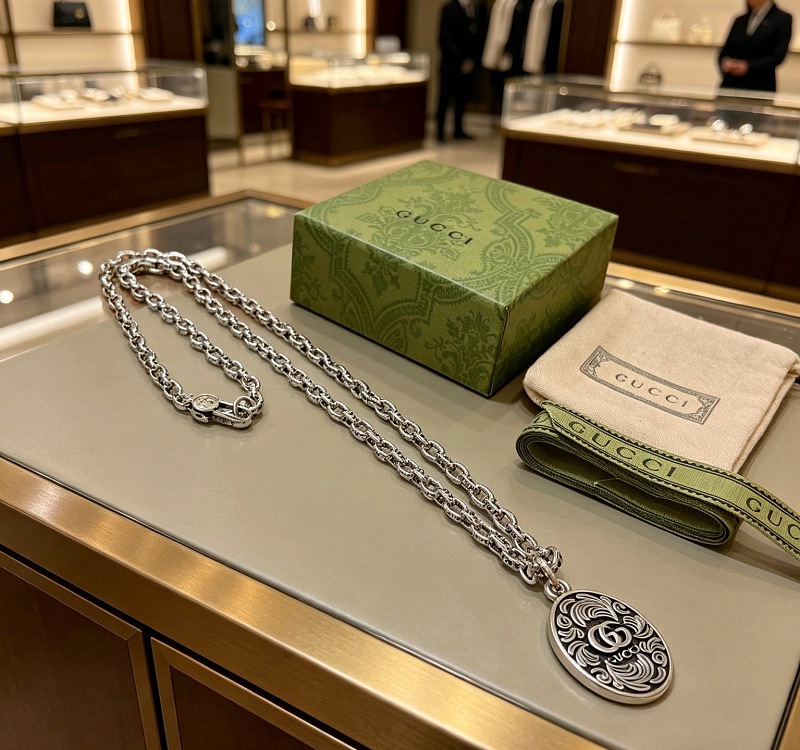 G C I Jewelry · 3