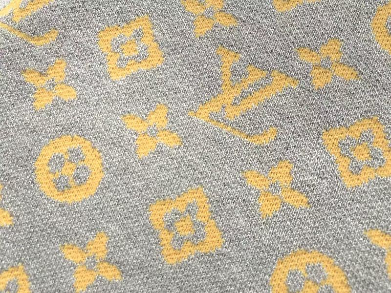 L T-shirt Sweater · 6
