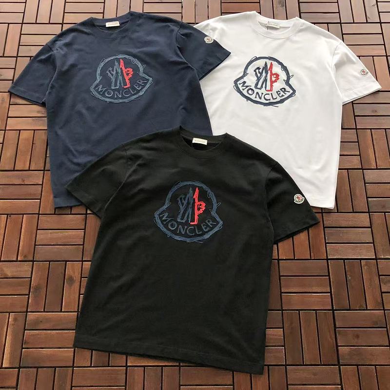 M R T-shirt 5