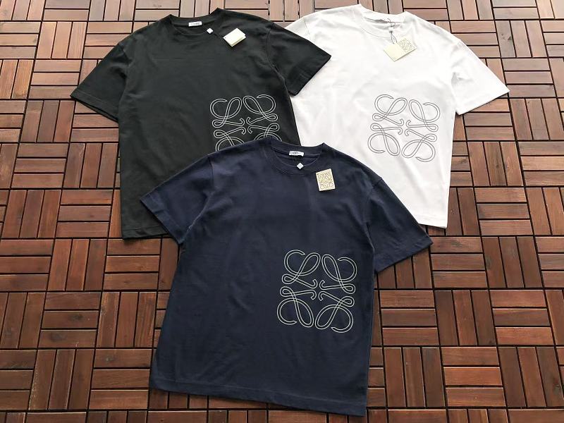 L E T-shirt · 6