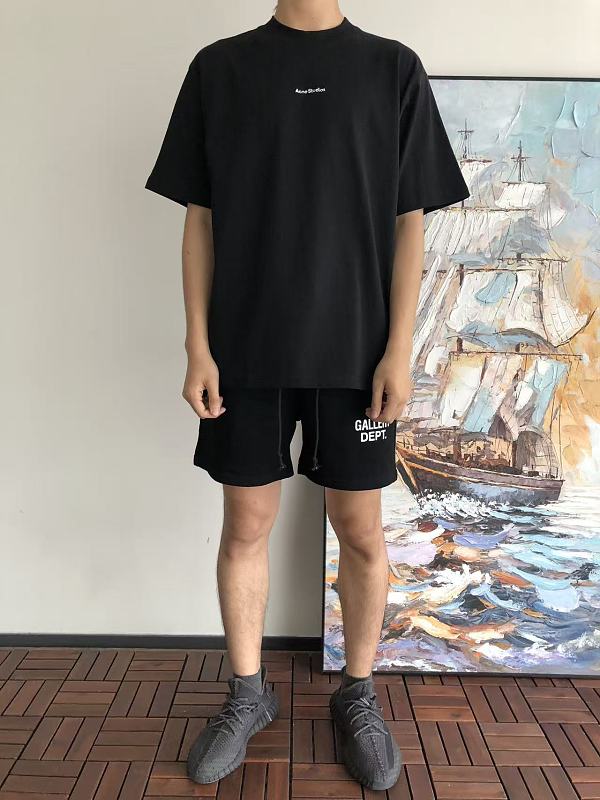 Acne Studios T-shirt · 5