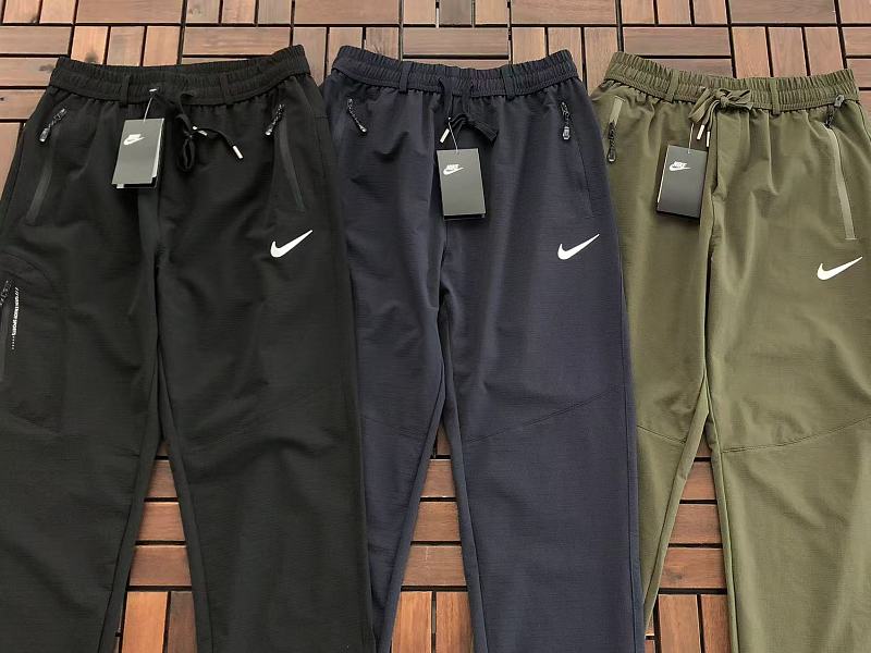 Nike Trousers 5