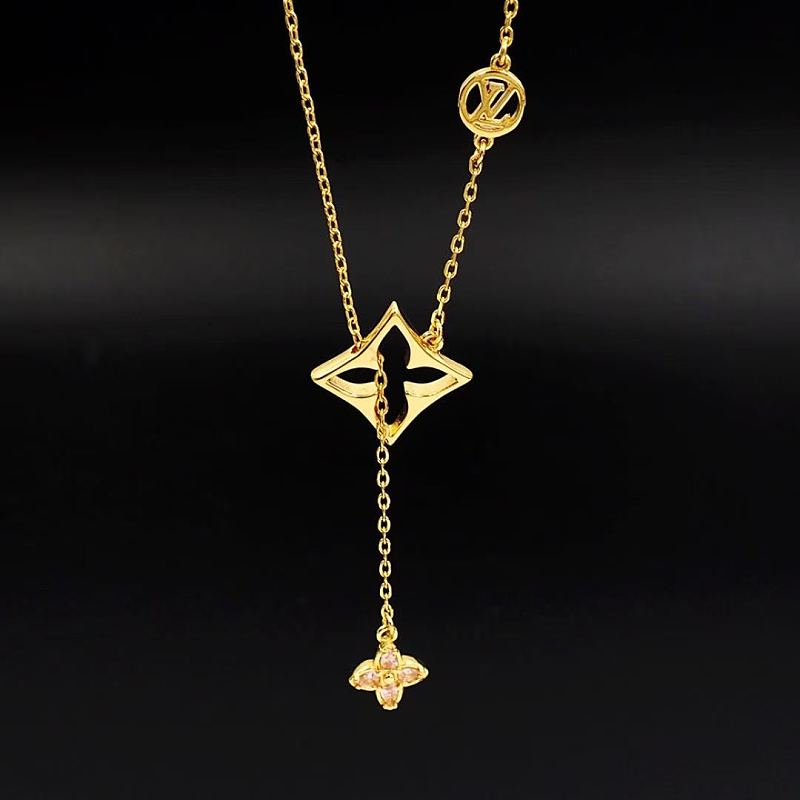L Jewelry · 4