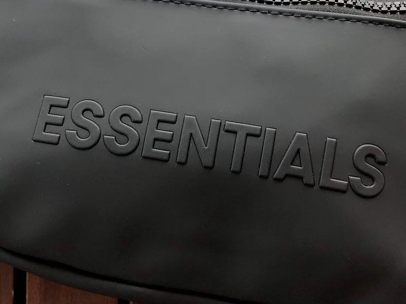 Essentials Bag 7