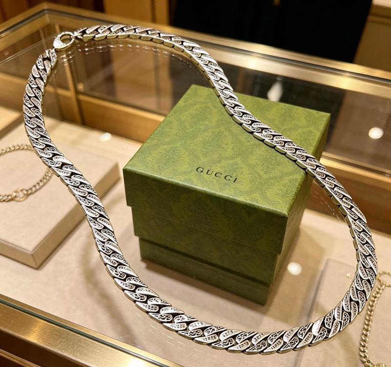 G C I Jewelry · 3
