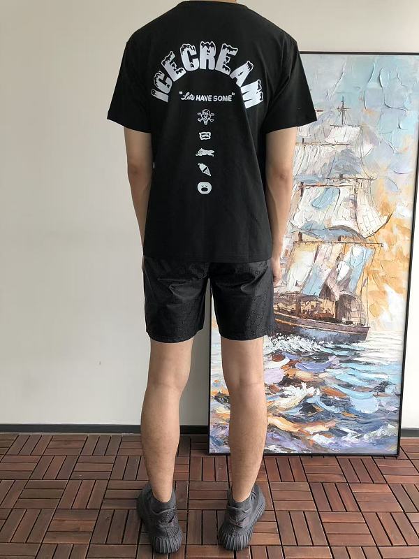 Icecream T-shirt · 4