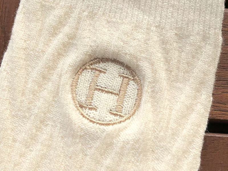 H R E Socks · 6