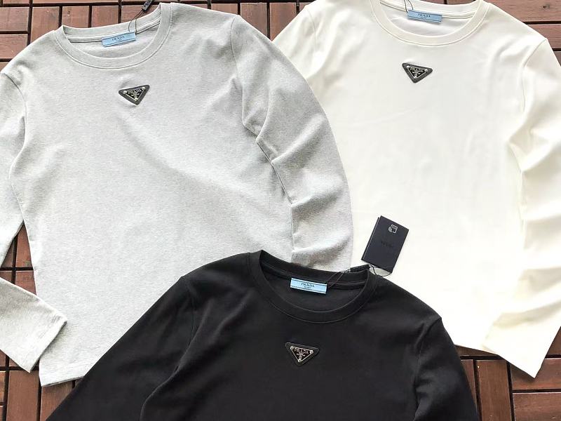 P A A Long-sleeve Woman · 5